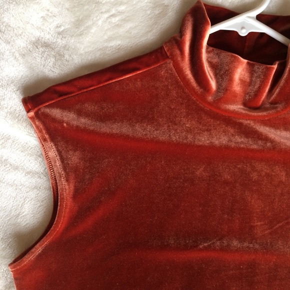 Fashion turtle neck EUC - Picture 3 of 8